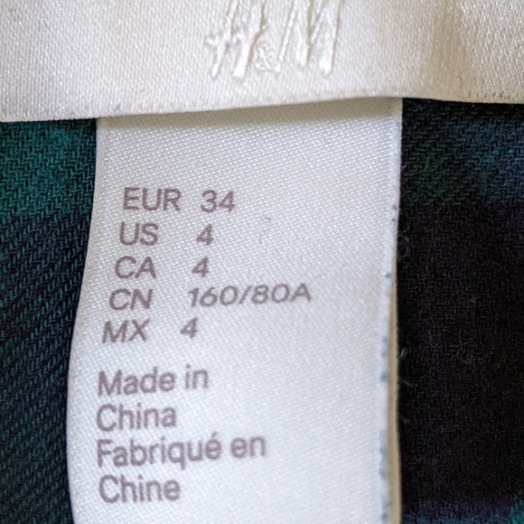 Top - Picture 2 of 4